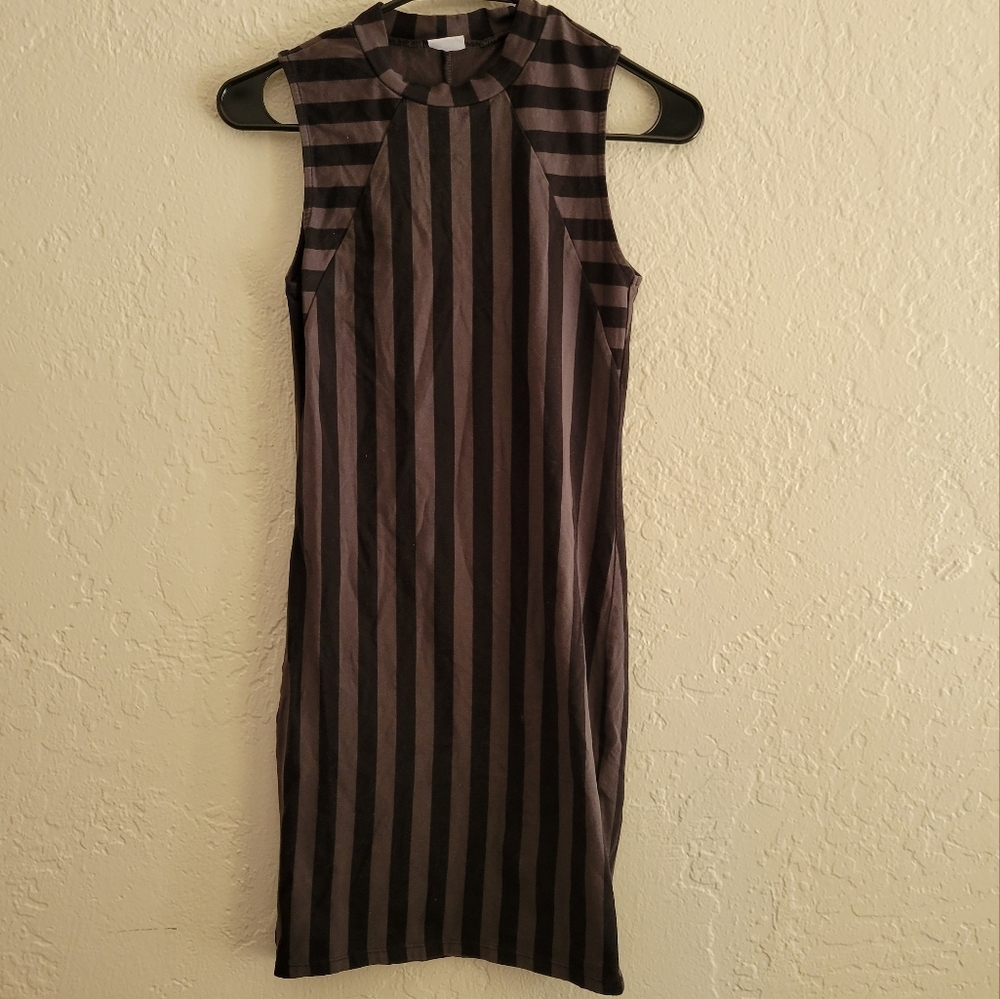 Gina Tricot dress Size Medium